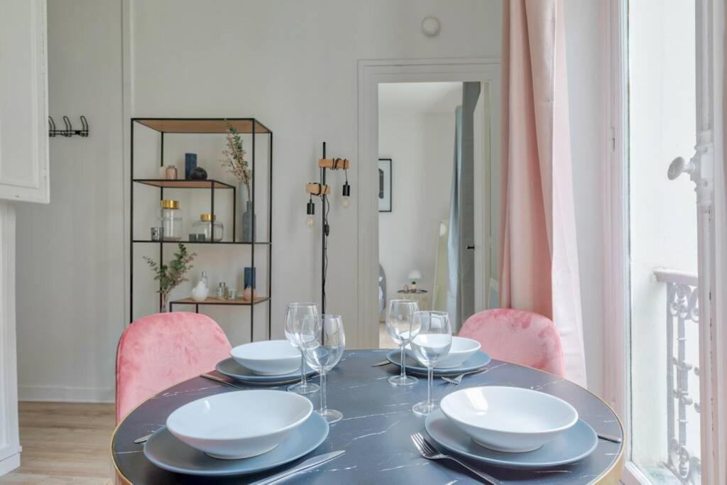 Splendide 10 Min Du Parc Monceau - 4p Appartement