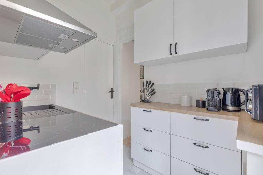 Splendide 10 Min Du Parc Monceau - 4p Appartement *